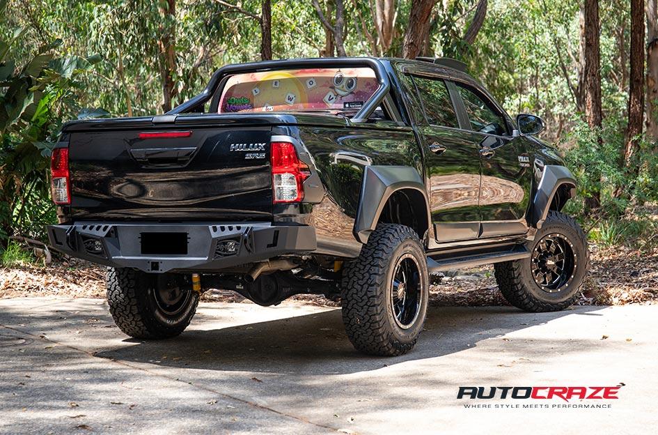 TOYOTA HILUX N80 4WD MO962 GLOSS BLACK